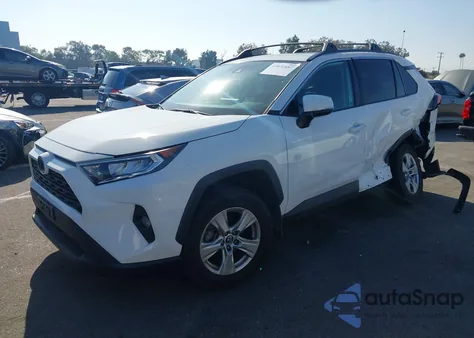 2019 Toyota Rav4 Xle from USA, damaged, VIN 2T3W1RFV9KW002844